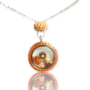 HIPPIE HAPPY boutique charm circle locket pendant necklace + FREE CHARM EXTRAS!
